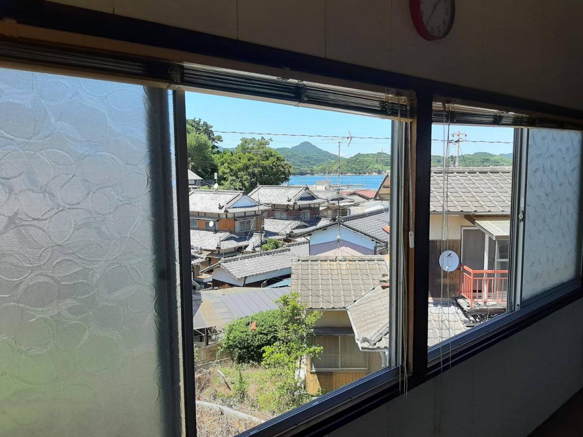 Guesthouse Kume Imabari Railway Station Buitenkant foto