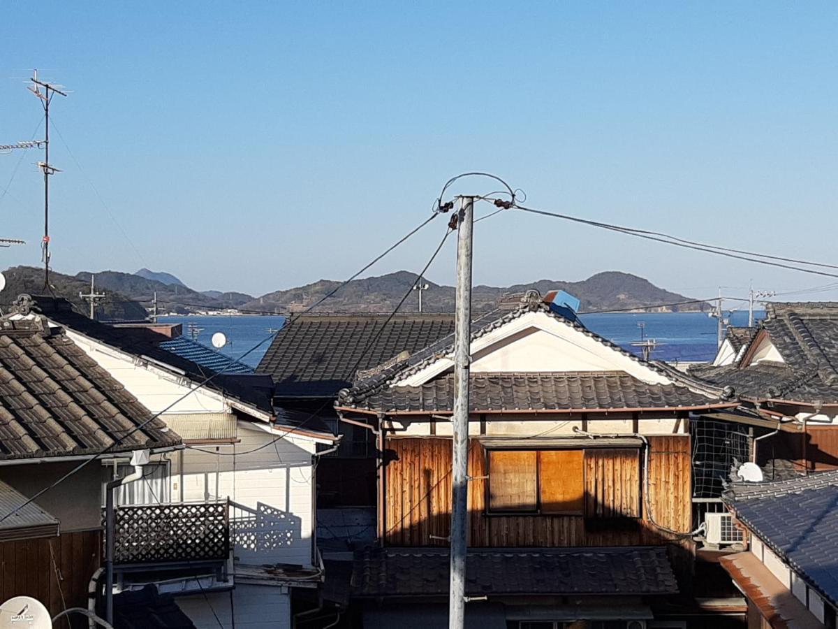 Guesthouse Kume Imabari Railway Station Buitenkant foto