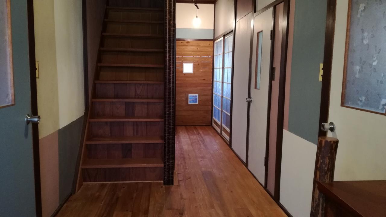 Guesthouse Kume Imabari Railway Station Buitenkant foto