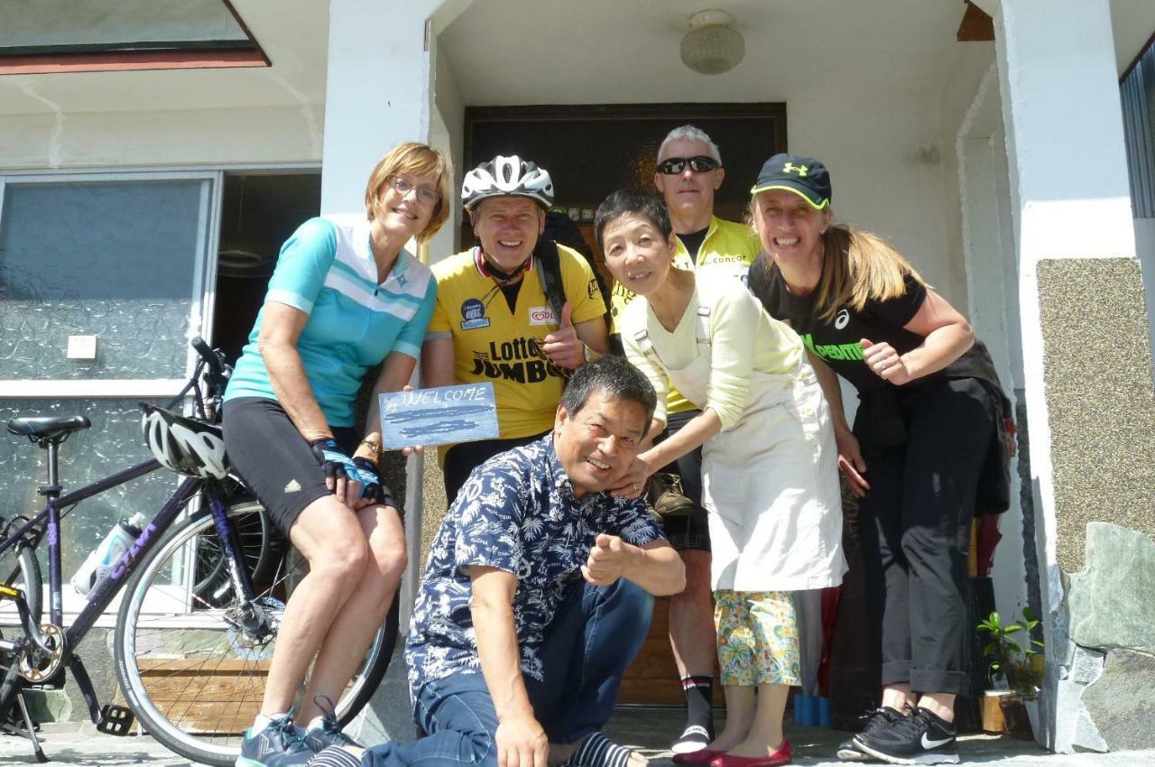 Guesthouse Kume Imabari Railway Station Buitenkant foto